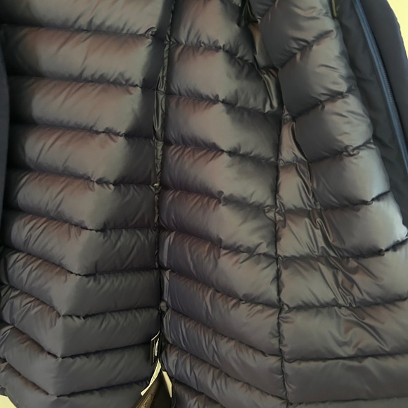 Marmot Kristina Jacket, GORE-TEX, XS, like new - Picture 5 of 10